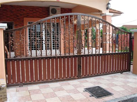 metal front gates for house|front gate designs for homes.